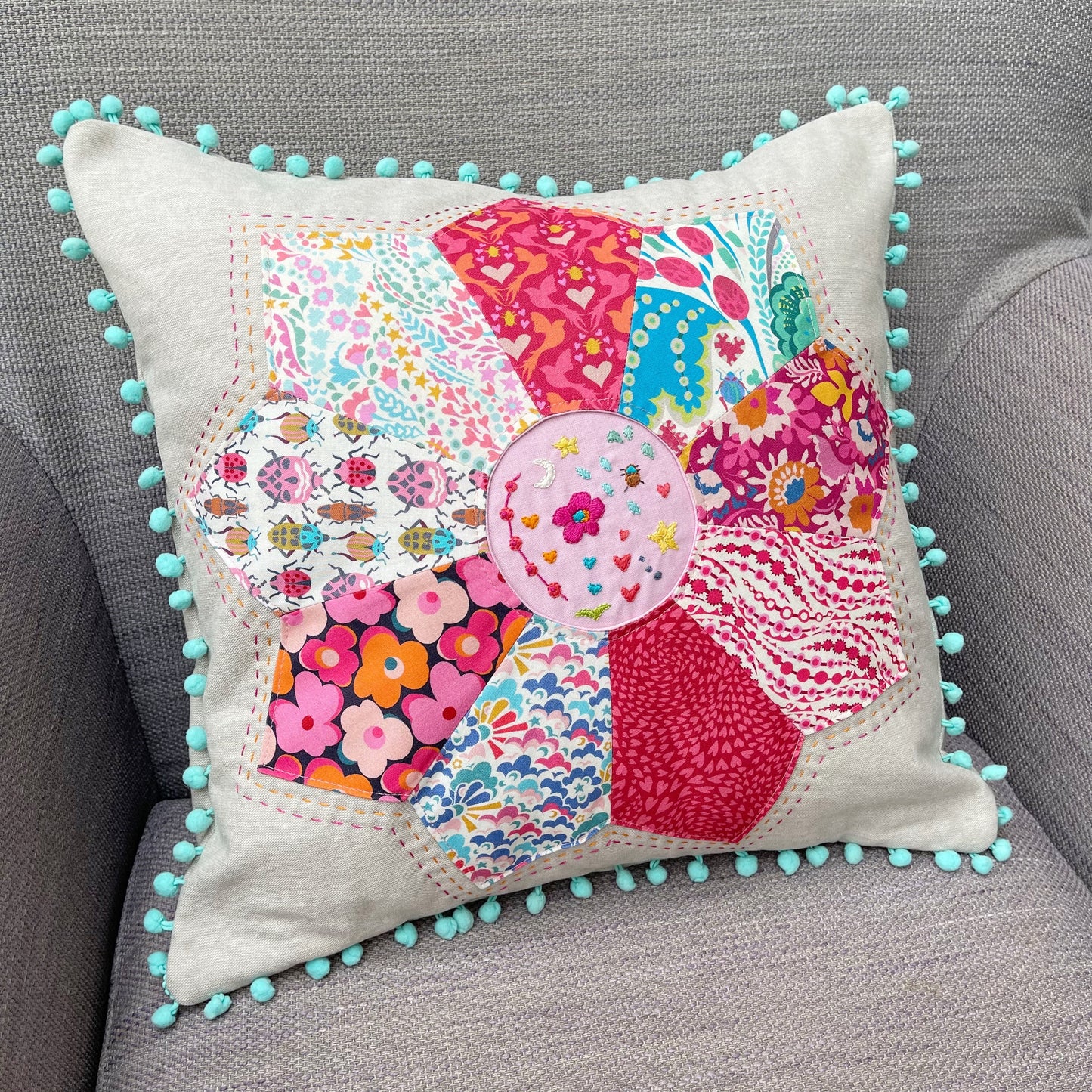 Dresden Porthole Pillow PDF Digital Pattern