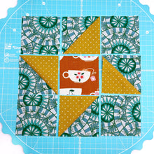 Load image into Gallery viewer, Pretty Little Project Pouch PDF Digital Pattern
